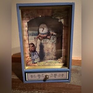 Vintage Alice in Wonderland Humpty Dumpty jewelry trinket box music not working